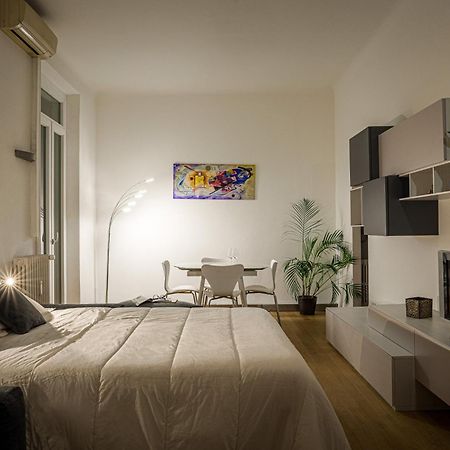 Accomodo Mib20 Bivano City Life Milano Exterior foto